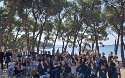 Učenici i volonteri udruženim snagama očistili plažu Soline u sklopu akcije “Zelena čistka”